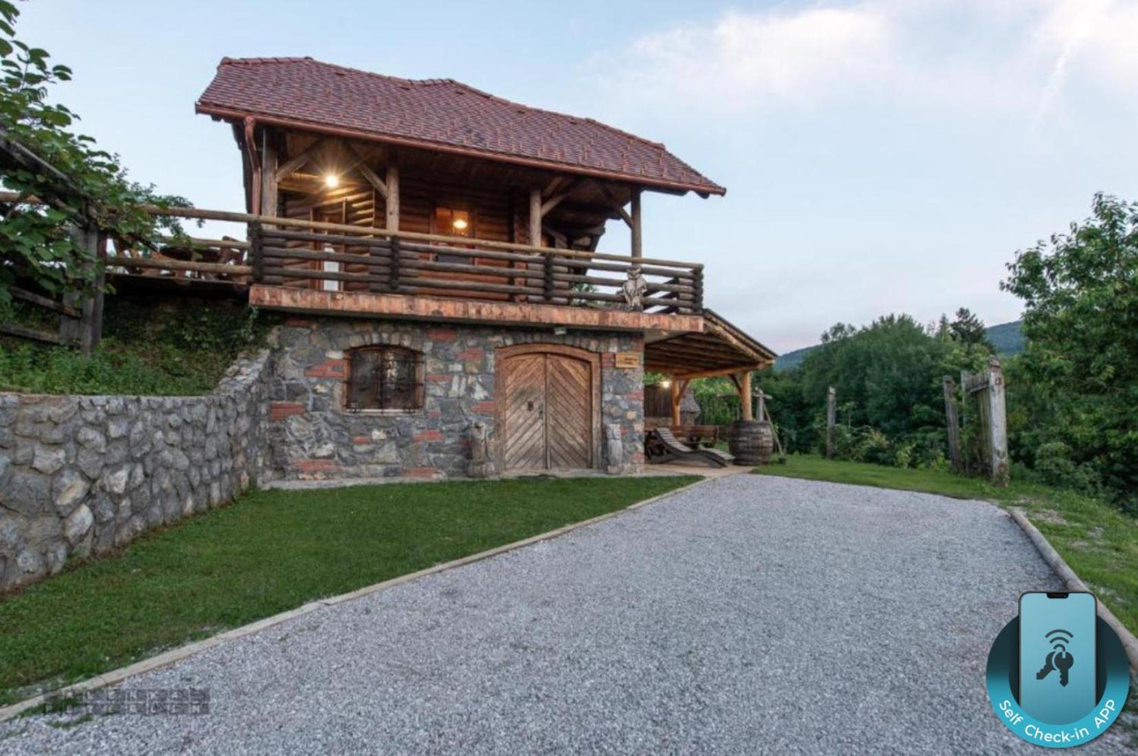Apartmán Zidan'Ca Rosel Dolenjske Toplice Exteriér fotografie